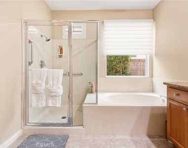 78688 Sunrise Canyon Avenue - Photo Thumbnail 32