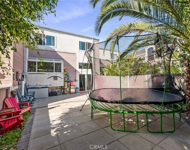 867 Aubrey Court - Photo Thumbnail 22