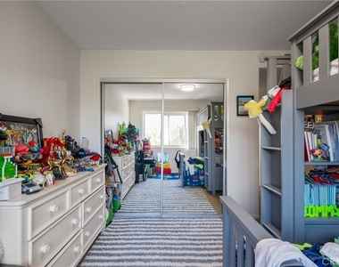 867 Aubrey Court - Photo Thumbnail 17