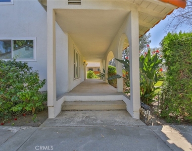 3744 Pine - Photo Thumbnail 32