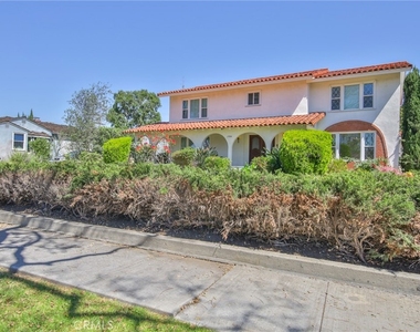 3744 Pine - Photo Thumbnail 36