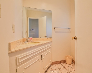 3744 Pine - Photo Thumbnail 10