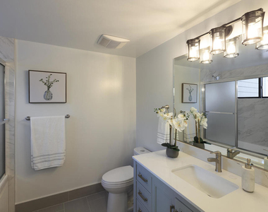 1300 W Mission Boulevard - Photo Thumbnail 14