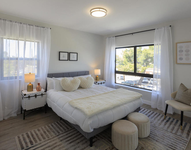 1300 W Mission Boulevard - Photo Thumbnail 7