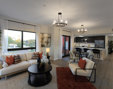 1300 W Mission Boulevard - Photo Thumbnail 16