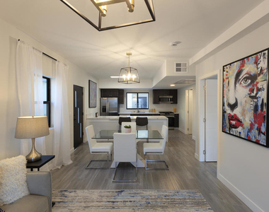 1300 W Mission Boulevard - Photo Thumbnail 13