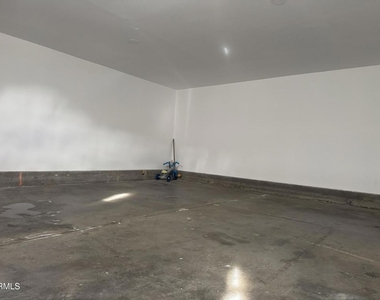 3115 Banning Avenue - Photo Thumbnail 16