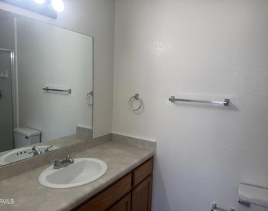 3115 Banning Avenue - Photo Thumbnail 13