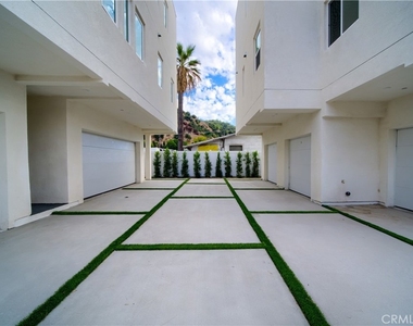 259 S Avenue 54 - Photo Thumbnail 1