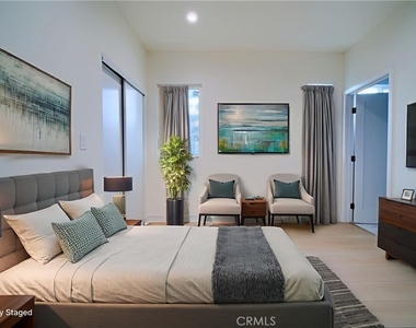 259 S Avenue 54 - Photo Thumbnail 11