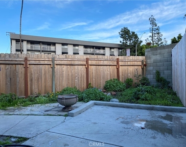 1408 Argonne Avenue - Photo Thumbnail 11