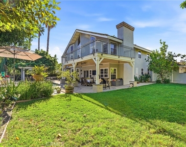 25881 Nellie Gail Rd Road - Photo Thumbnail 19