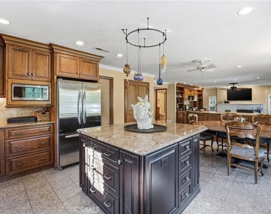 25881 Nellie Gail Rd Road - Photo Thumbnail 9