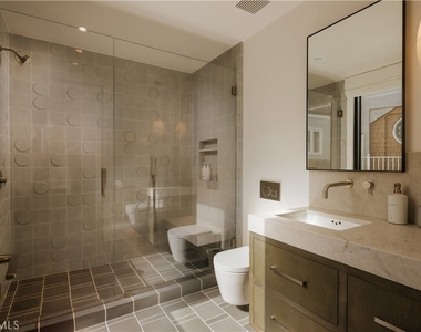 212 Hazel Drive - Photo Thumbnail 14