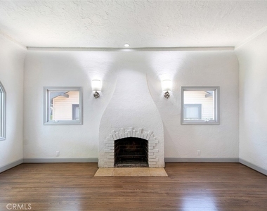 8848 Ashcroft - Photo Thumbnail 12