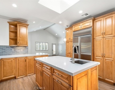 8848 Ashcroft - Photo Thumbnail 28