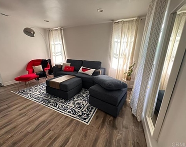 4043 W 159th Street - Photo Thumbnail 6