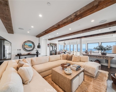 1920 Ocean Way - Photo Thumbnail 7