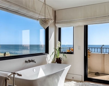 1920 Ocean Way - Photo Thumbnail 24