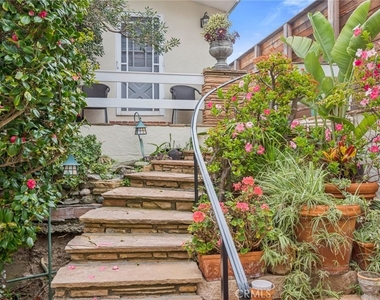 1139 Gaviota Drive - Photo Thumbnail 17