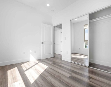 6006 Klump Avenue - Photo Thumbnail 23
