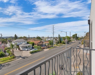 6006 Klump Avenue - Photo Thumbnail 8