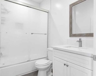 6006 Klump Avenue - Photo Thumbnail 28
