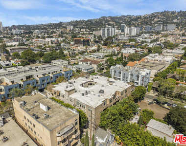 850 N Croft Avenue - Photo Thumbnail 29