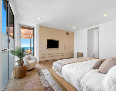 25102 Malibu Road - Photo Thumbnail 28