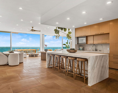 25102 Malibu Road - Photo Thumbnail 2