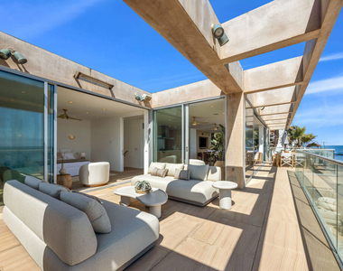25102 Malibu Road - Photo Thumbnail 35