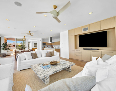 25102 Malibu Road - Photo Thumbnail 19