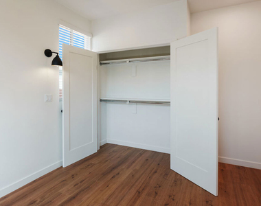 1405 N Coronado Street - Photo Thumbnail 23