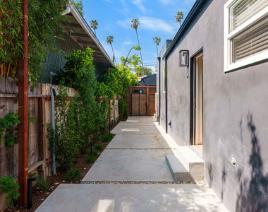 1405 N Coronado Street - Photo Thumbnail 29