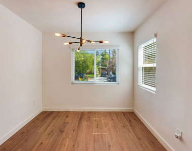1405 N Coronado Street - Photo Thumbnail 8