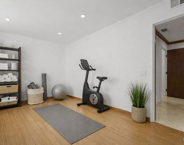 865 Warner Avenue - Photo Thumbnail 22