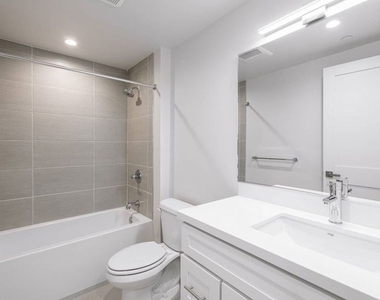 3726 Kelton Avenue - Photo Thumbnail 6