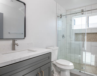 1432 W 9th Street - Photo Thumbnail 8