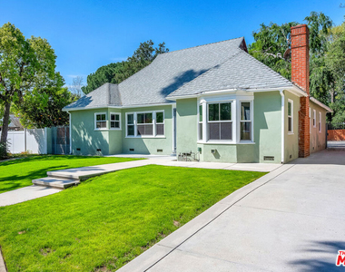 1091 Palm Terrace - Photo Thumbnail 1