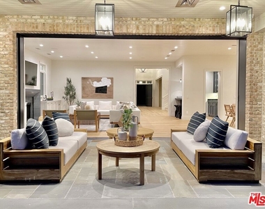 12730 Hanover Street - Photo Thumbnail 16
