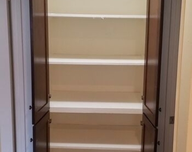5950 Carlton Way - Photo Thumbnail 11