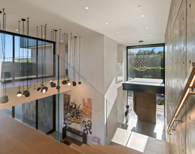 1140 Summit Drive - Photo Thumbnail 25