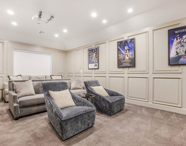 14619 Valley Vista Boulevard - Photo Thumbnail 21