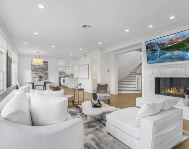 14619 Valley Vista Boulevard - Photo Thumbnail 11