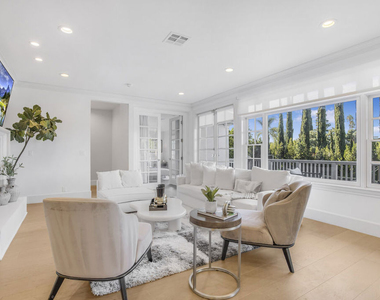 14619 Valley Vista Boulevard - Photo Thumbnail 7