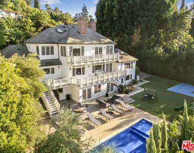 14619 Valley Vista Boulevard - Photo Thumbnail 2