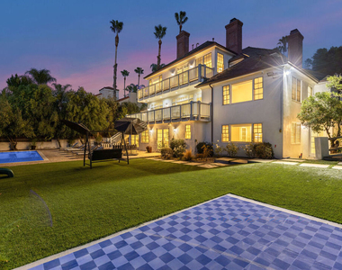 14619 Valley Vista Boulevard - Photo Thumbnail 1