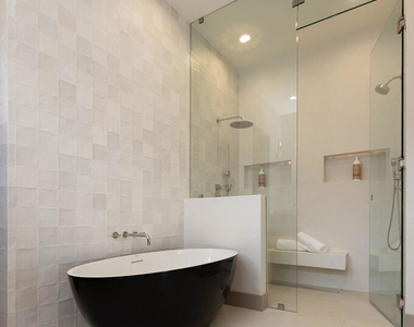 4512 Sunnyslope Avenue - Photo Thumbnail 12