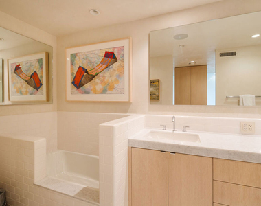 9255 Doheny Road - Photo Thumbnail 10