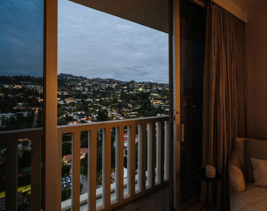 9255 Doheny Road - Photo Thumbnail 16